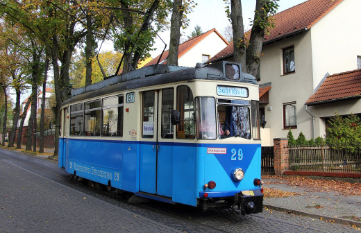 936834 (a): :2005x1293